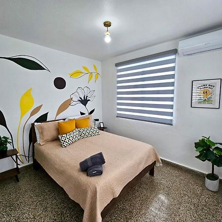 Urban Tropical Oasis In San Juan Exterior foto